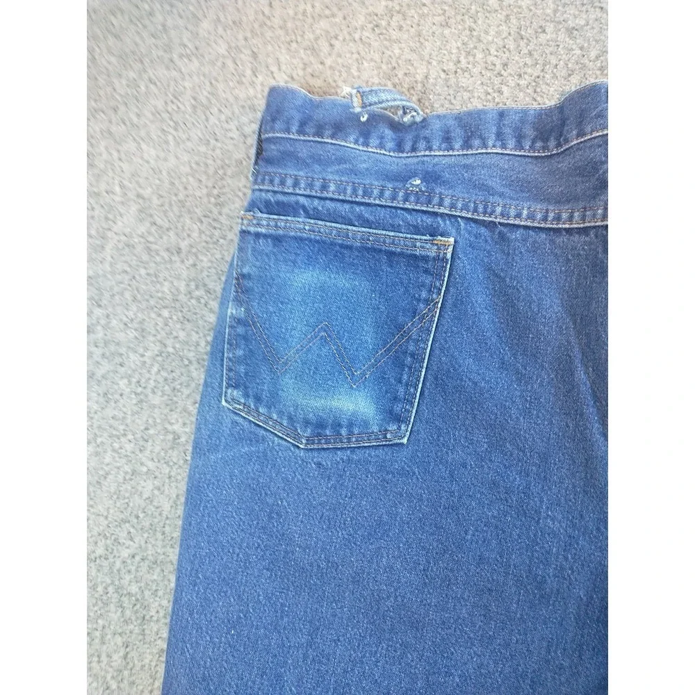 Wrangler 945NAV Vintage Cowboy Cut Jeans Mens 40x32 Blue Denim Made in USA